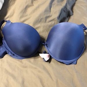 36 DD Victoria secret bra